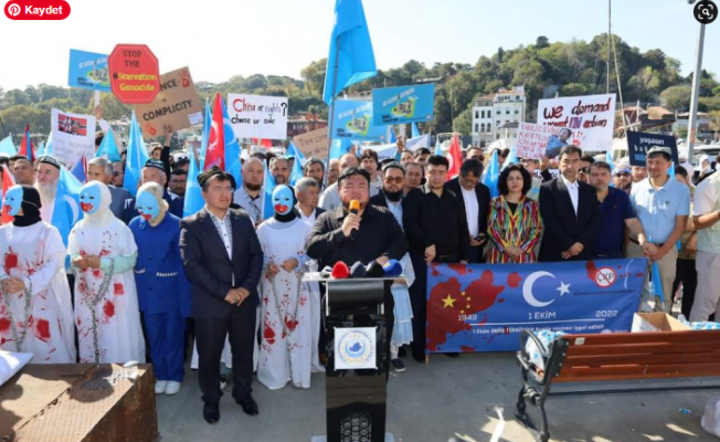 Uygur Türkleri Sarıyer’de tarihi çağrıda bulundu!